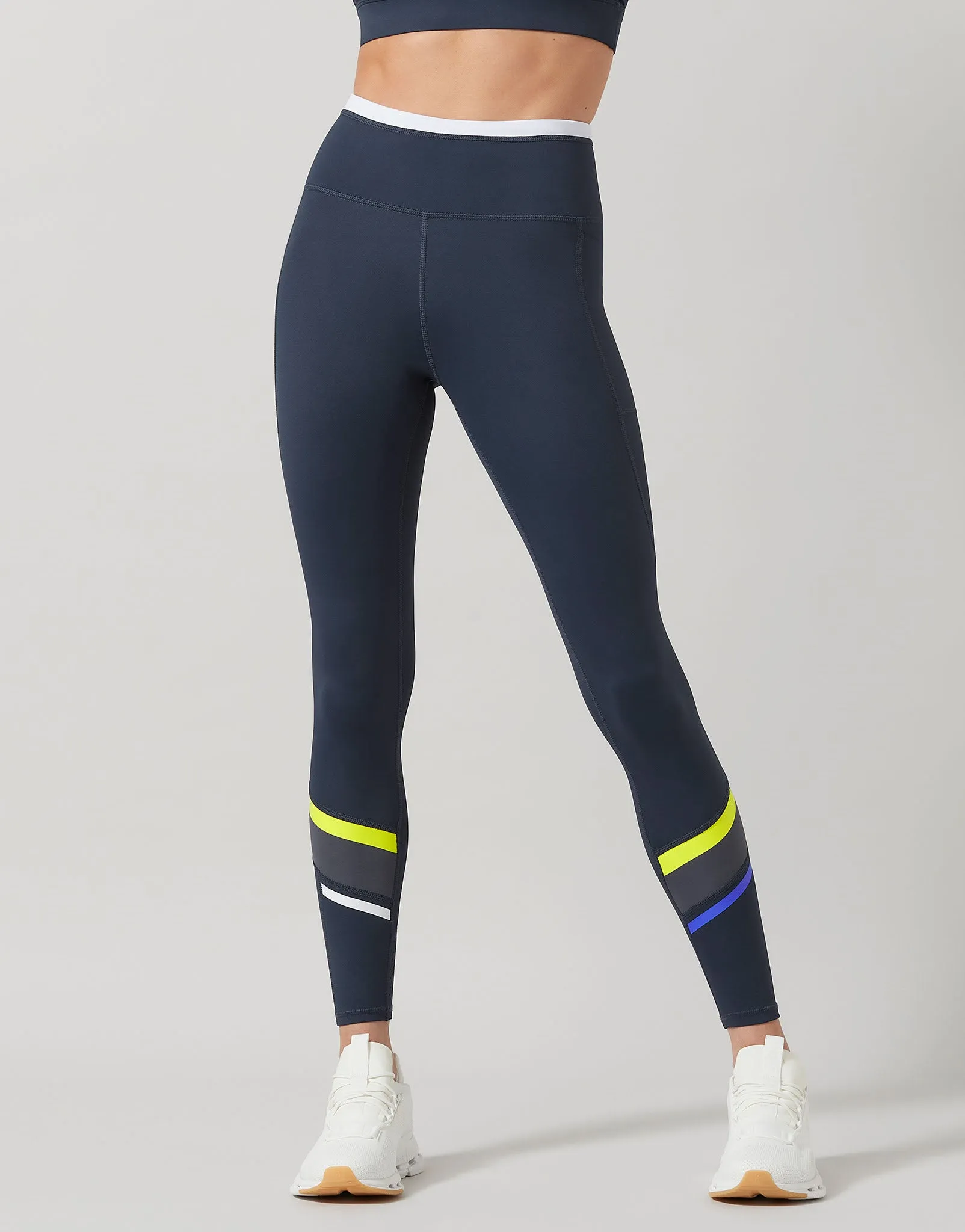 Becca Leggings in Navy Blue