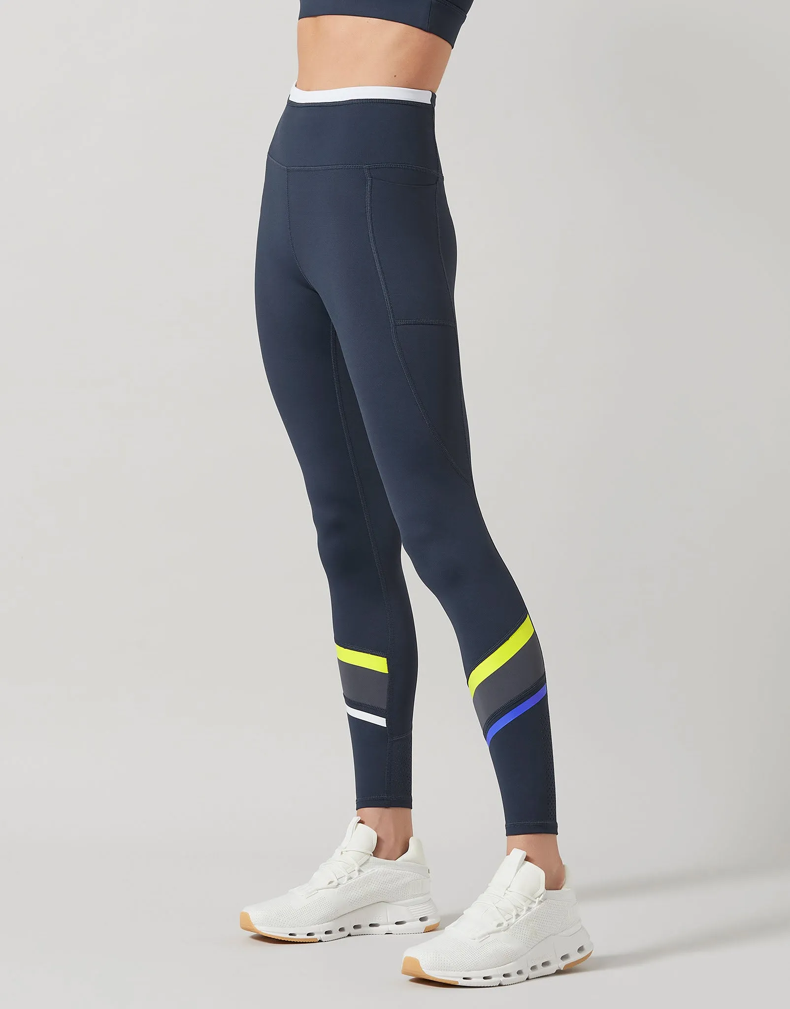 Becca Leggings in Navy Blue