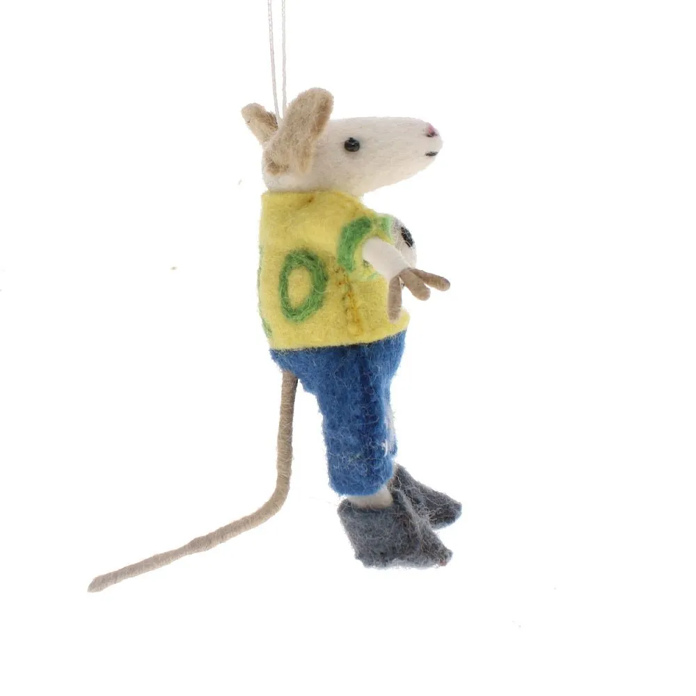 Brazilian Footballing Mouse