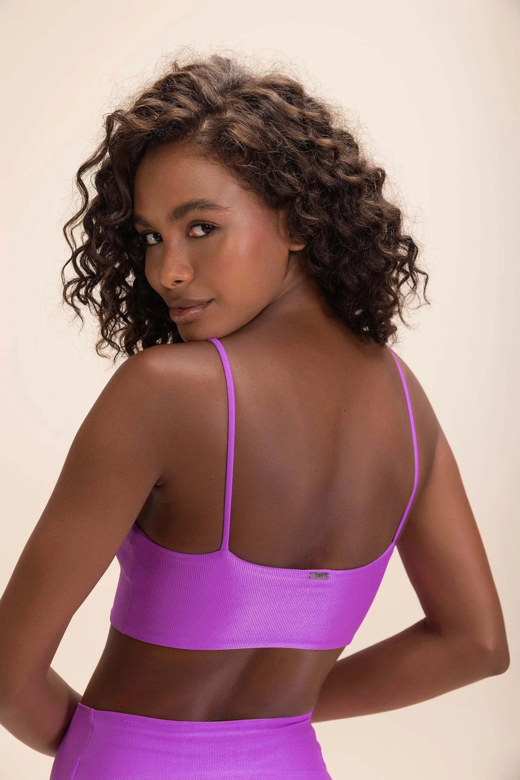 Curve Allure® Adaptiv Sports Bra