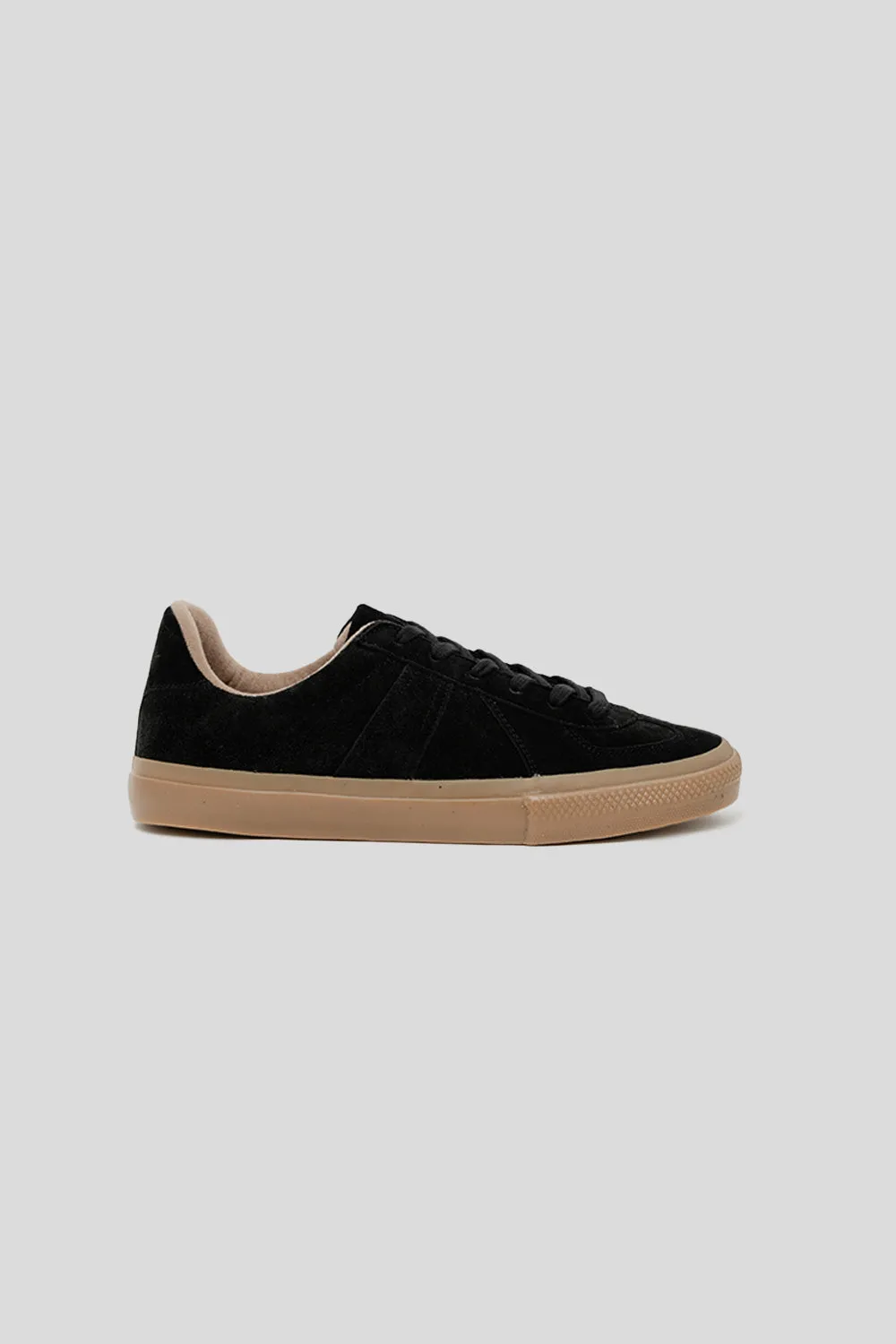 German Military Trainer "Skateboarding" - Black Suede