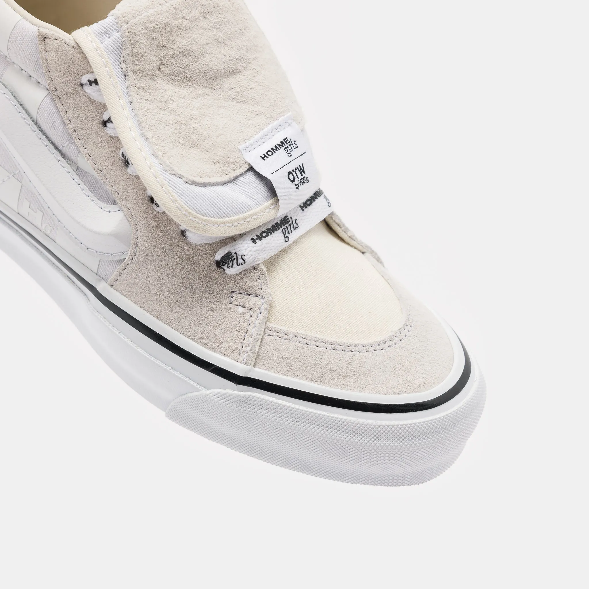 Homme Girls Sk8-Mid Reissue 83 OST Sneaker in Classic White