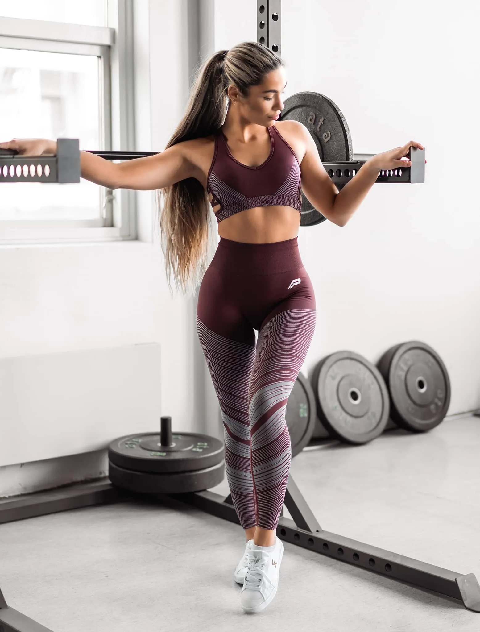 Impulse Seamless Sports Bra - Claret