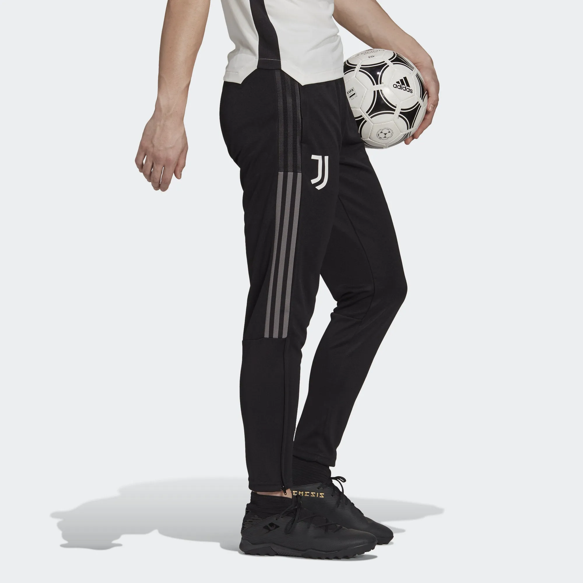 Men's adidas Juventus Tiro Training Pants