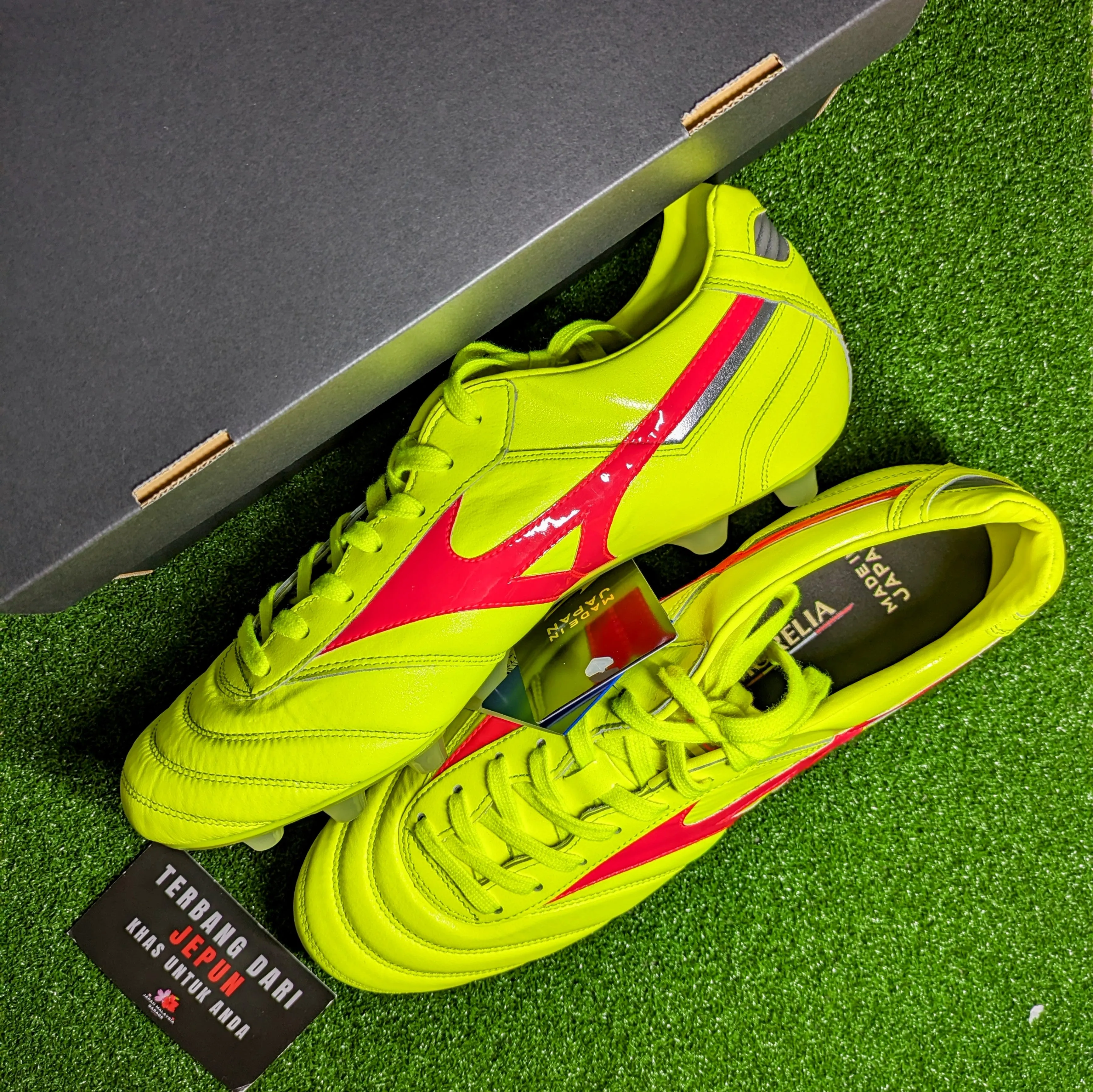 Mizuno Morelia 2 Japan(Safety Yellow)