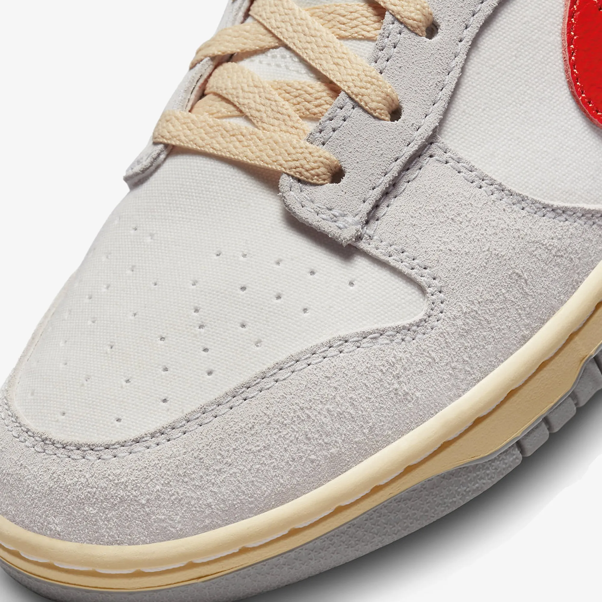 Nike | DUNK LOW { SAIL/PICANTE RED-PHOTON DUST