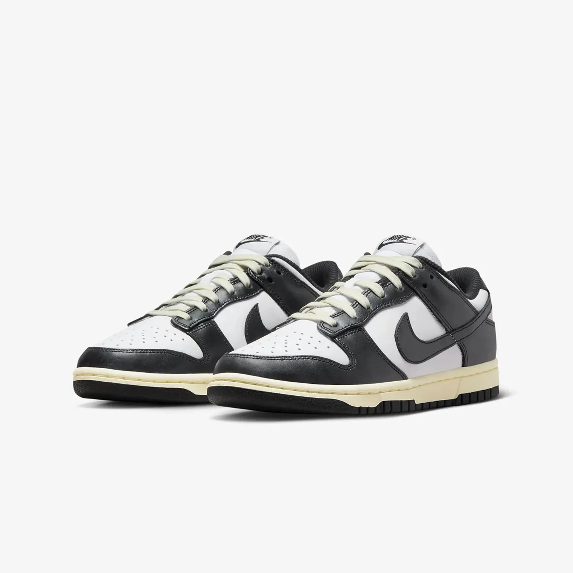 Nike | WMN'S DUNK LOW PREMIUM  { WHITE/BLACK-COCONUT MILK