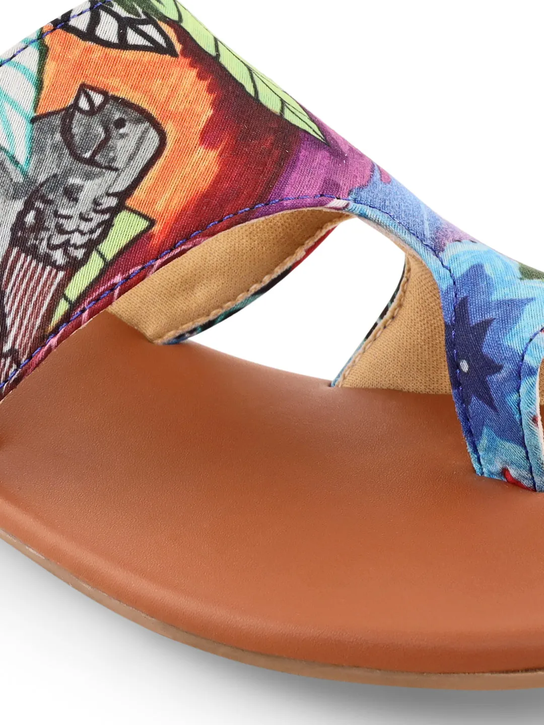 Parrot Parade Chappals