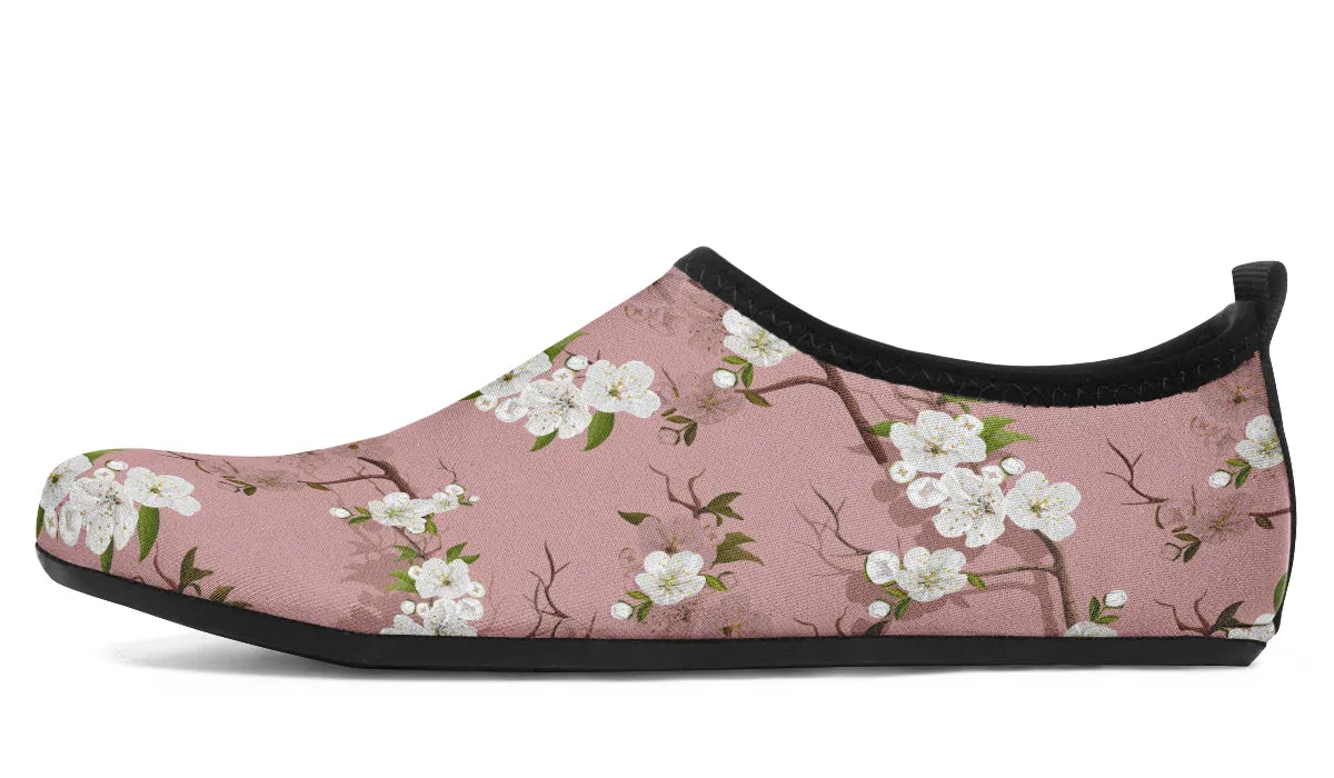 Peach Blossoms Water Shoes