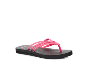 Sanuk Women’s Yoga Sandy Sandal Hot Pink