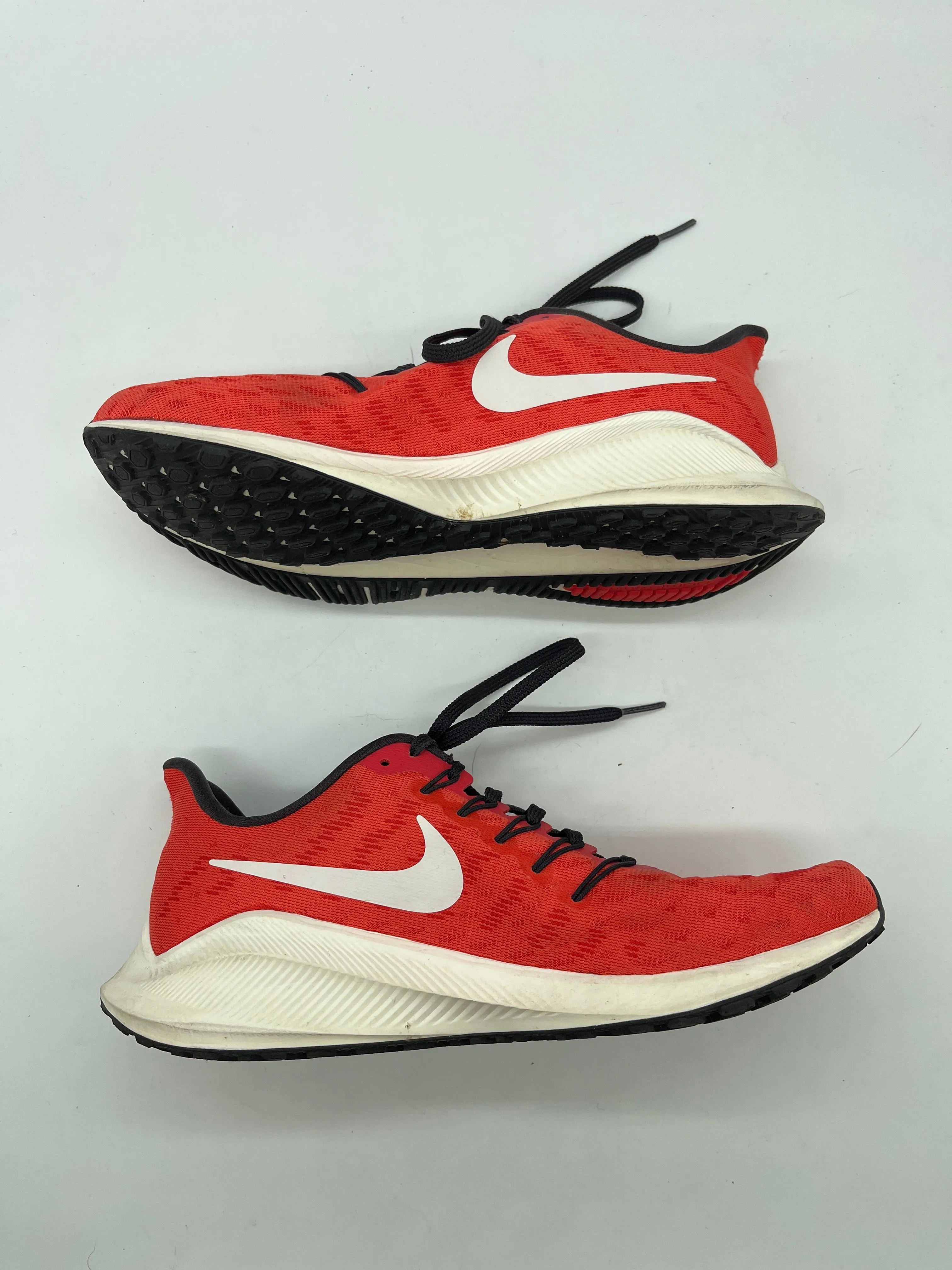 Shoes Athletic By Nike In Red, Size: 8