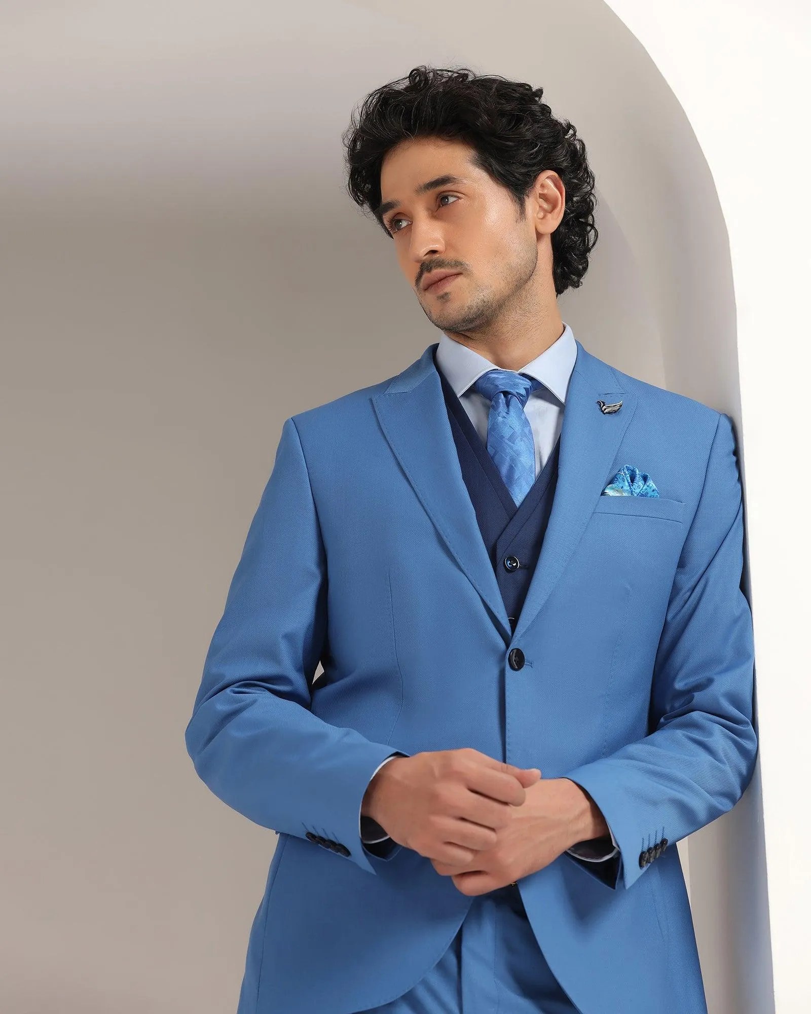 Three Piece Navy Textured Formal Suit - Amtopm