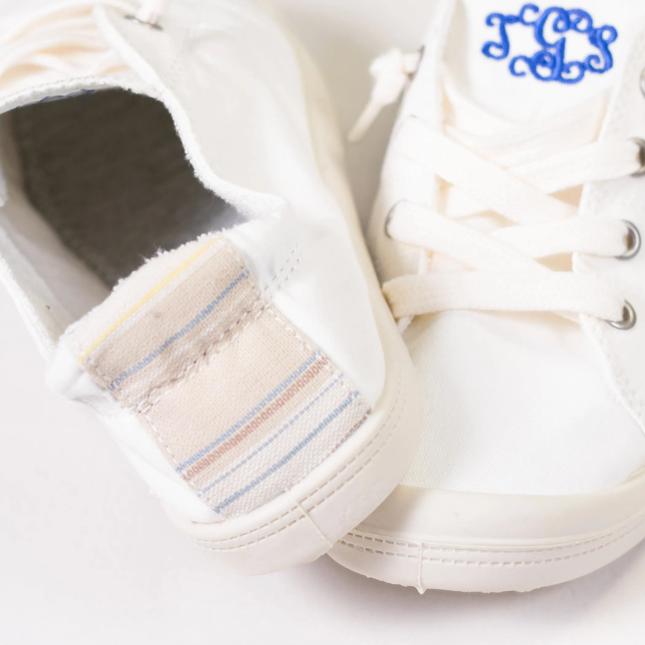 Walk In The Park Sneaker - White