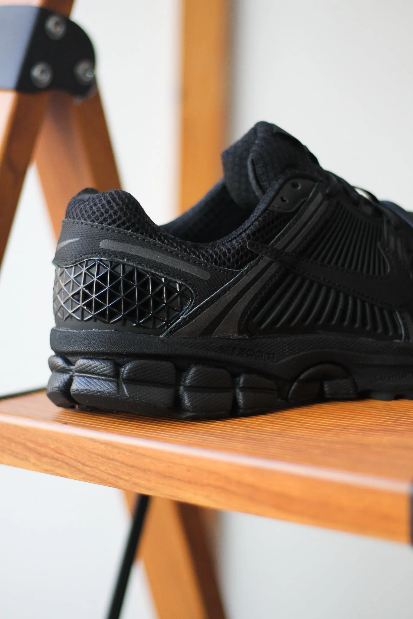 ZOOM VOMERO 5 SP "BLACK"